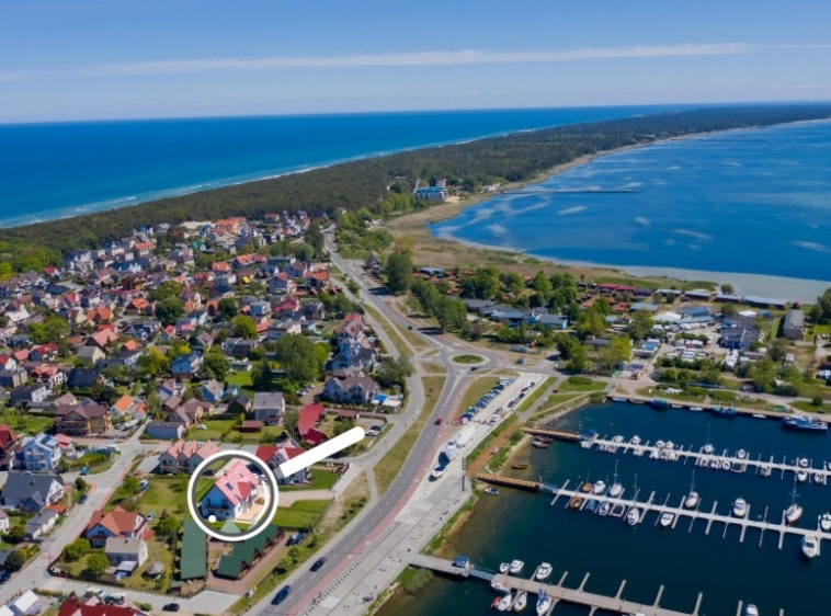 Villa RELA widok budynku z lotu ptaka?v=1.0.1